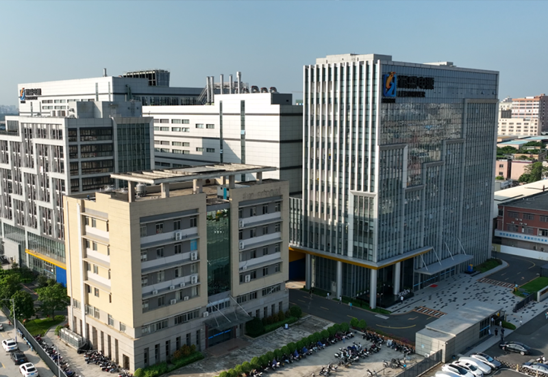 【聚焦&middot;智造】走进崧盛股份中山工厂：三年磨砺，如何以智造撬动全球竞争力？