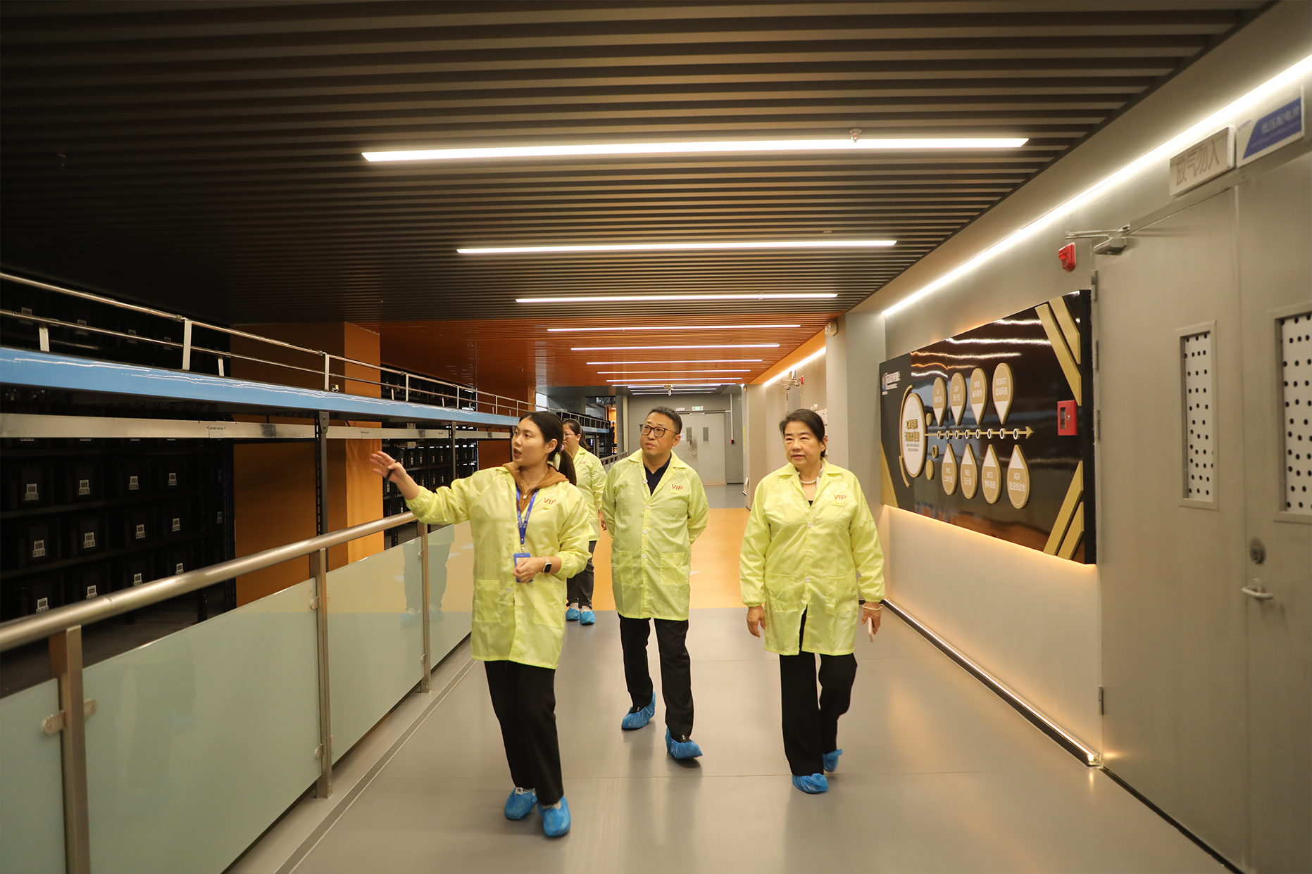 1761216396375732.png 0A5A7480.png