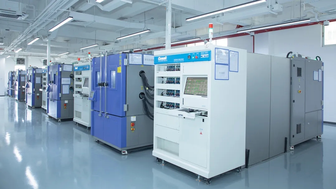 1765525808728839.jpg 3.webp.jpg